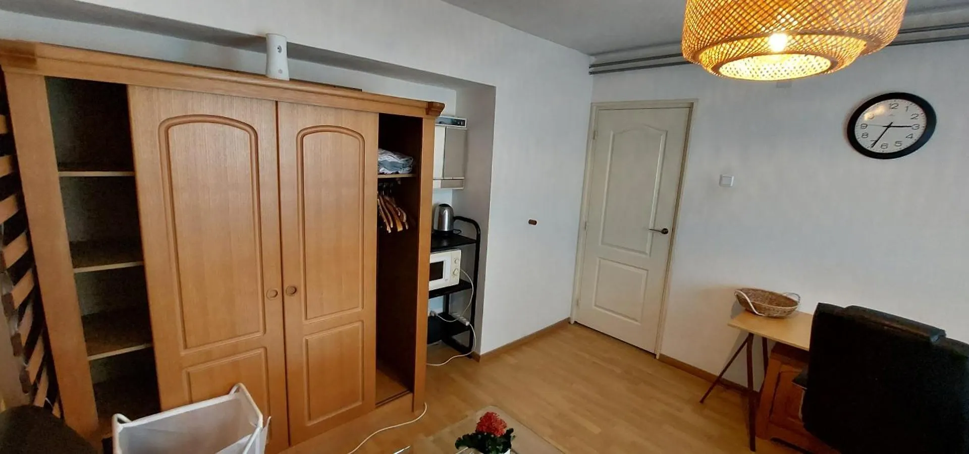 Homestay Beethoven Apartment Eindhoven